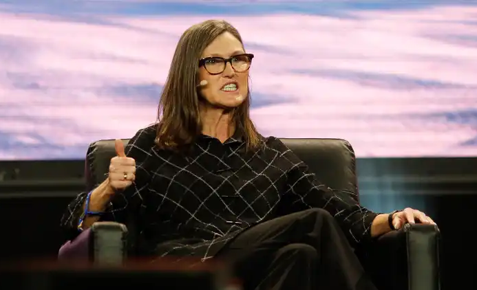 Coinbase surprise, is there a bigger picture for Cathie Wood of Ark invest?